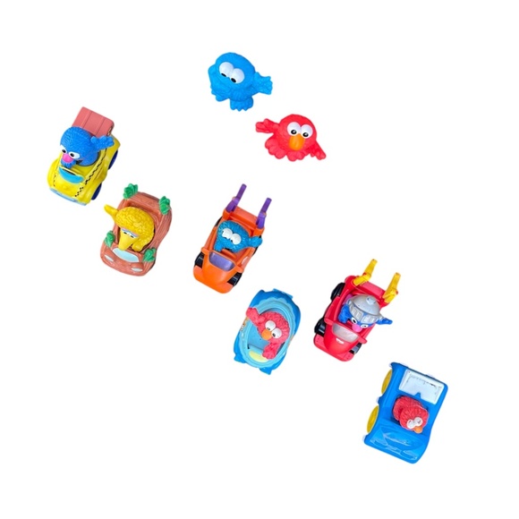 Lot of 8 Sesame Street Hasbro Come ’n Race Cars + Figures 2004–2013 Elmo Grover - Picture 2 of 11